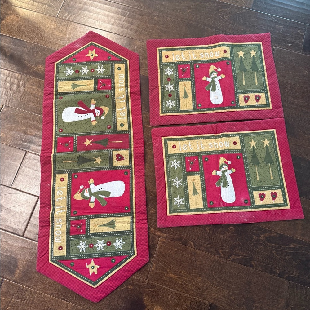 Festive Snowman Table Linen Set